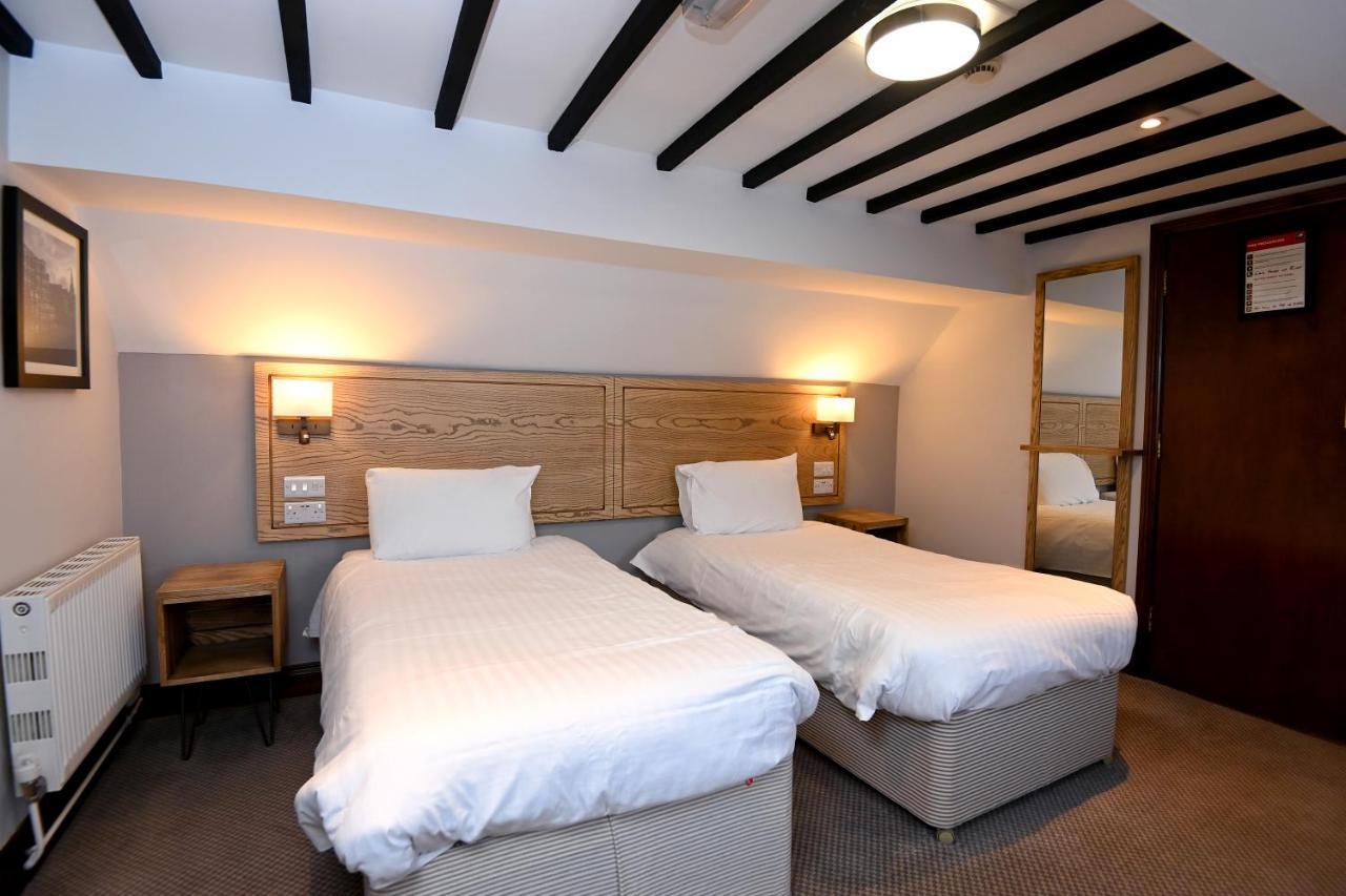 Swan, Thatcham By Marston'S Inns Екстер'єр фото