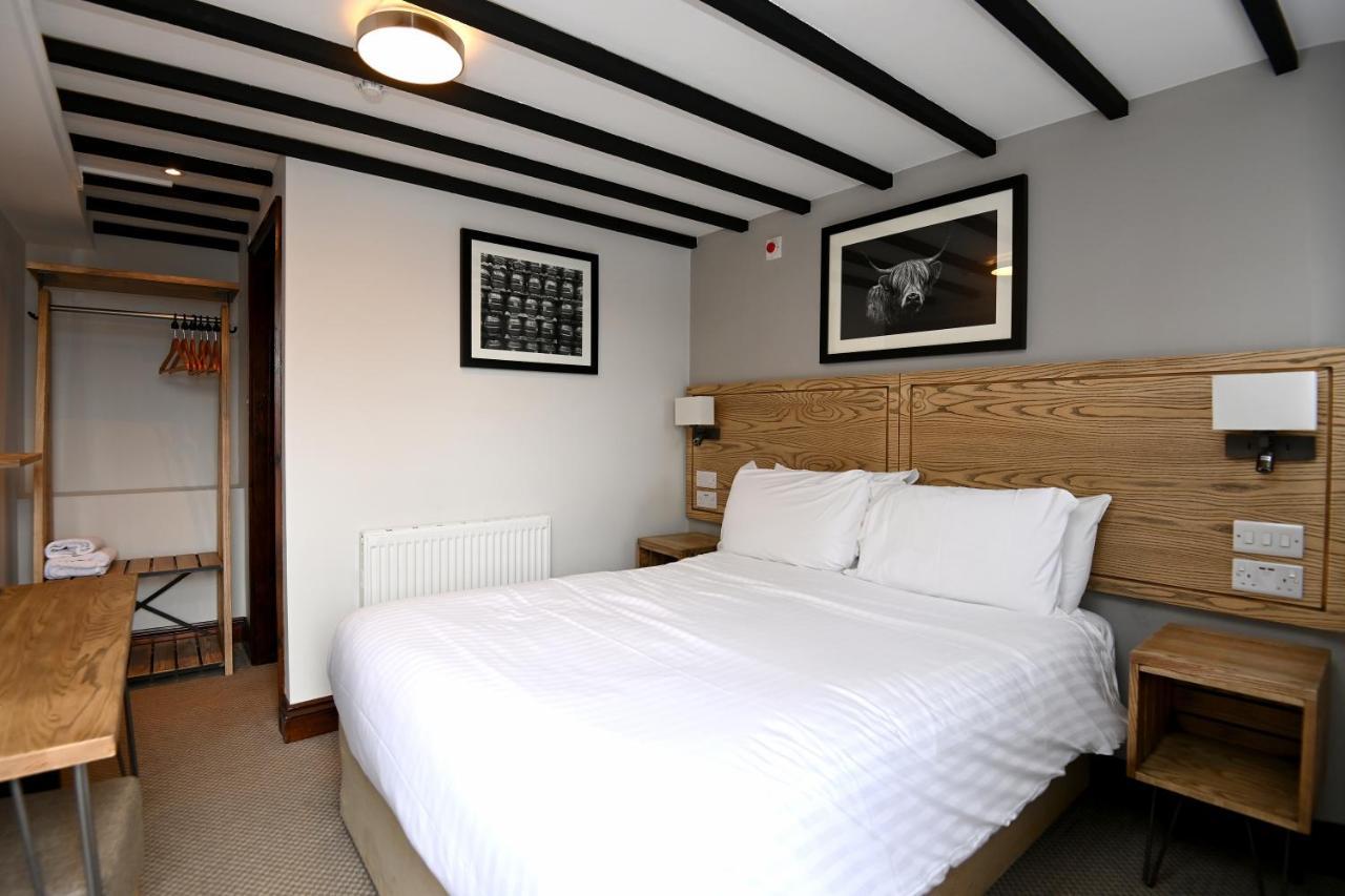 Swan, Thatcham By Marston'S Inns Екстер'єр фото