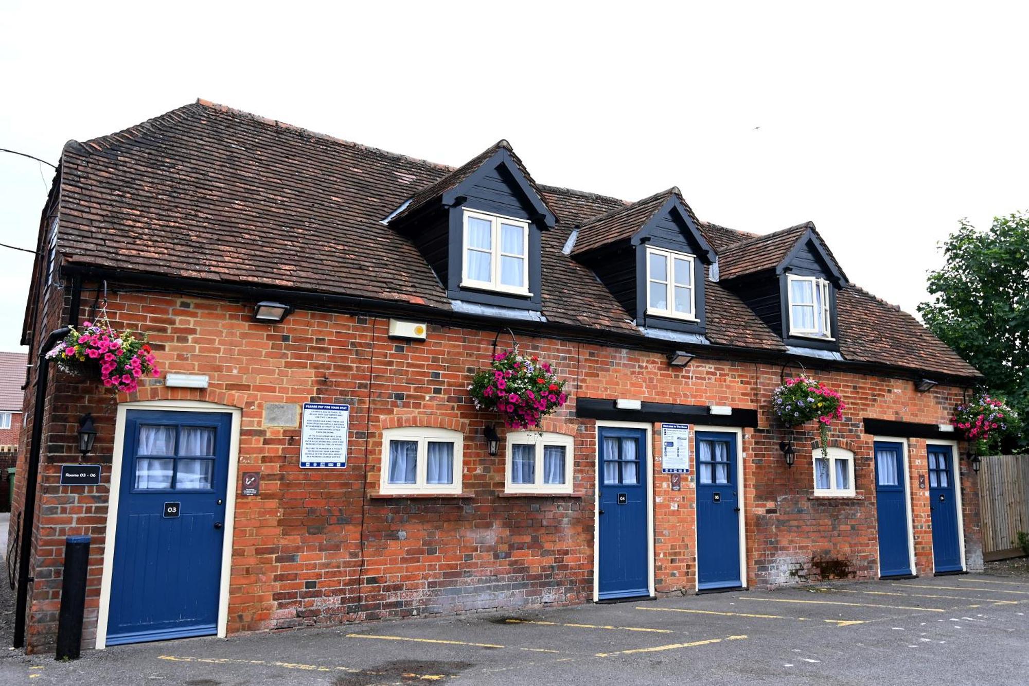 Swan, Thatcham By Marston'S Inns Екстер'єр фото