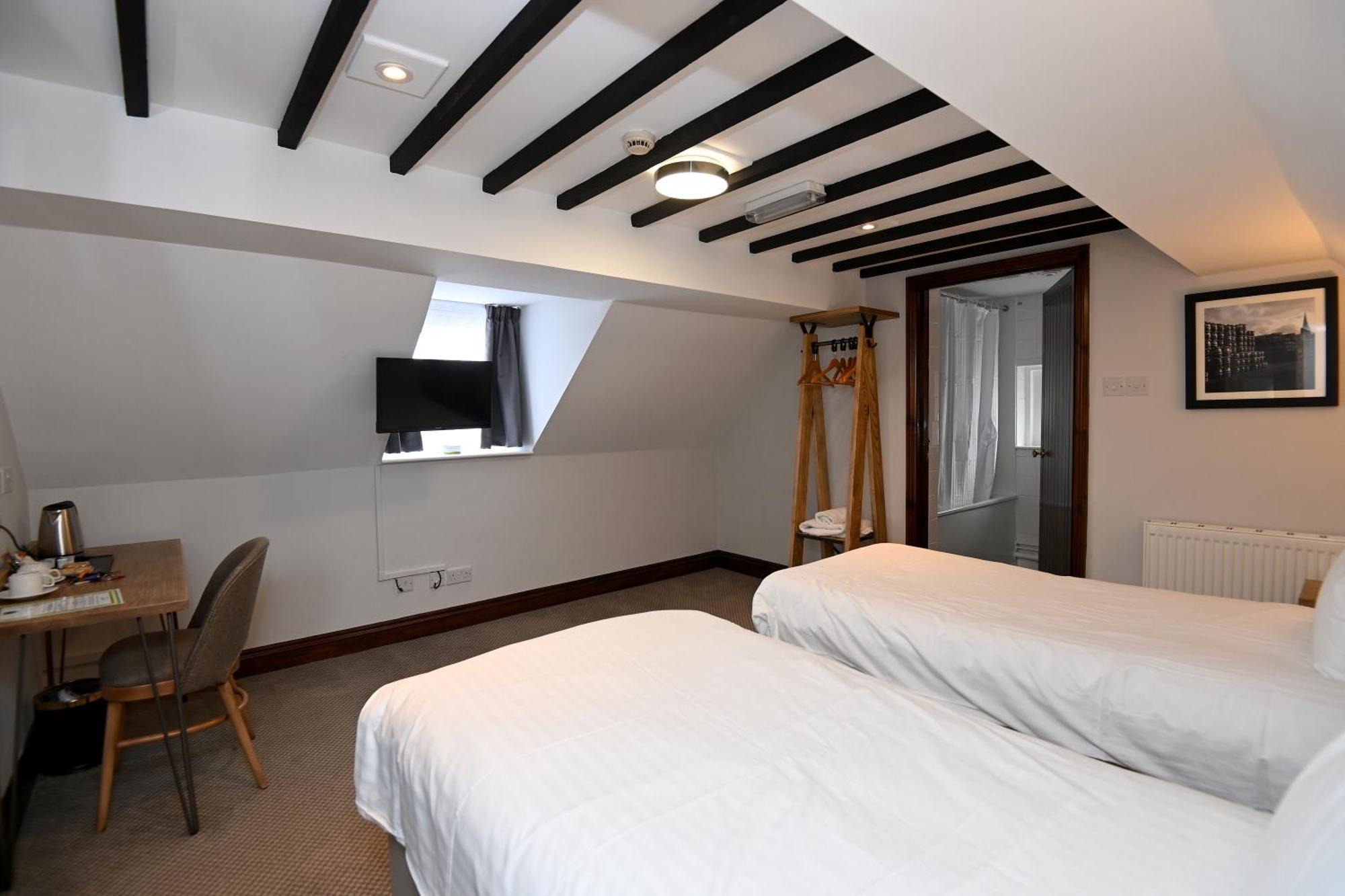 Swan, Thatcham By Marston'S Inns Екстер'єр фото