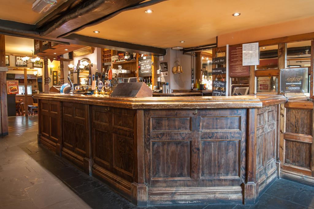 Swan, Thatcham By Marston'S Inns Екстер'єр фото